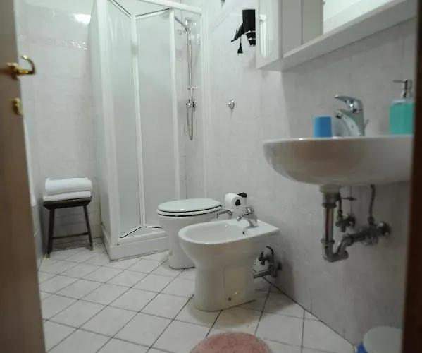 Porta San Frediano Bed & Breakfast 3*