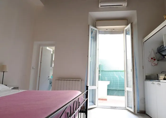 Bed & Breakfast Porta San Frediano 3*