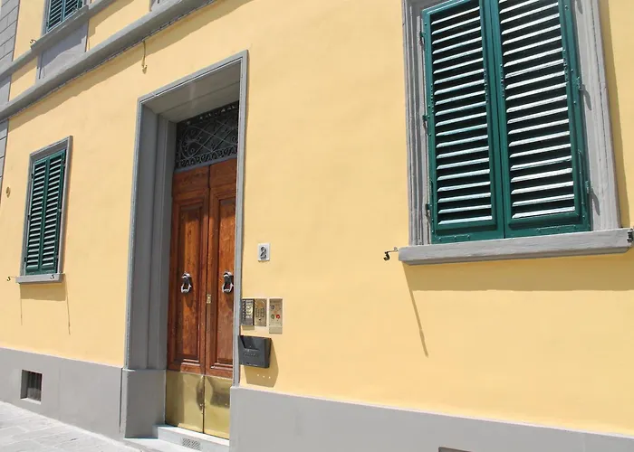 Bed & Breakfast Porta San Frediano 3*